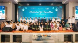 Managemen New Paragon dan Grand Dragon serta New Holywood Hotel
Berphoto bersama 
Hadir dalam acara Silahturahmi tersebut perwakilan Camat Lima Puluh,lurah Lima Puluh,Lurah Skip dan RW RT