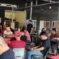 Arif Eka Saputra anggota DPD RI memberikan kata sambutan dalam peresmian Klub Domino ORADO Swiss Zone 
Hari Minggu 30 Mei 2026 di Cafe ORADO jalan Garuda Sakti