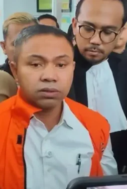 Jaksa KPK Tuntut Abdul Wahid 8,5 Tahun Penjara