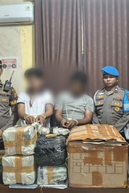 Polisi Tangkap Dua Kurir Bawa 18 Kg Ganja ke Kuansing
